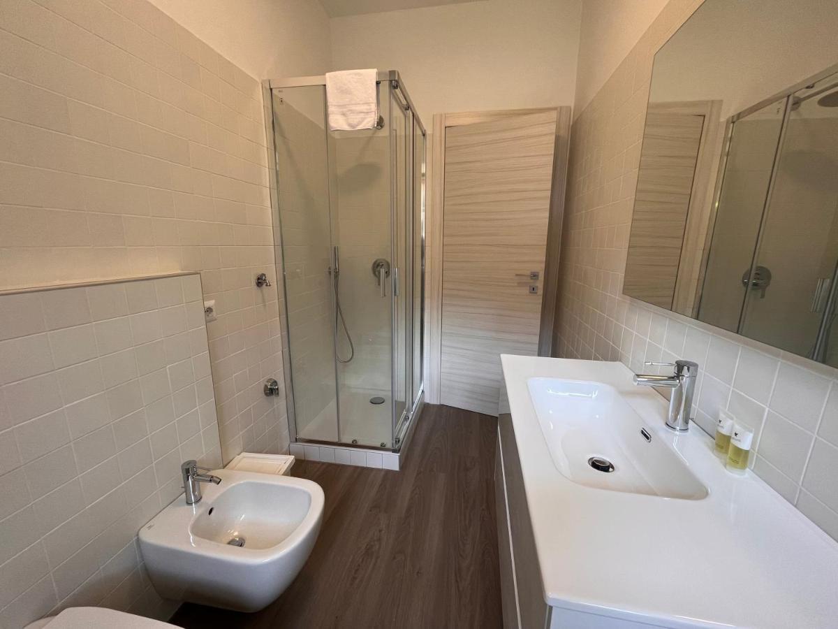 Regolo House Apartments Perledo ภายนอก รูปภาพ